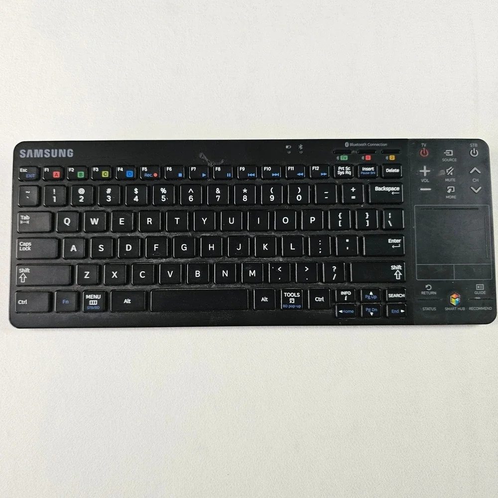 Samsung VG-KBD2000 Wireless Smart Keyboard with Touchpad for Smart TV - TESTED